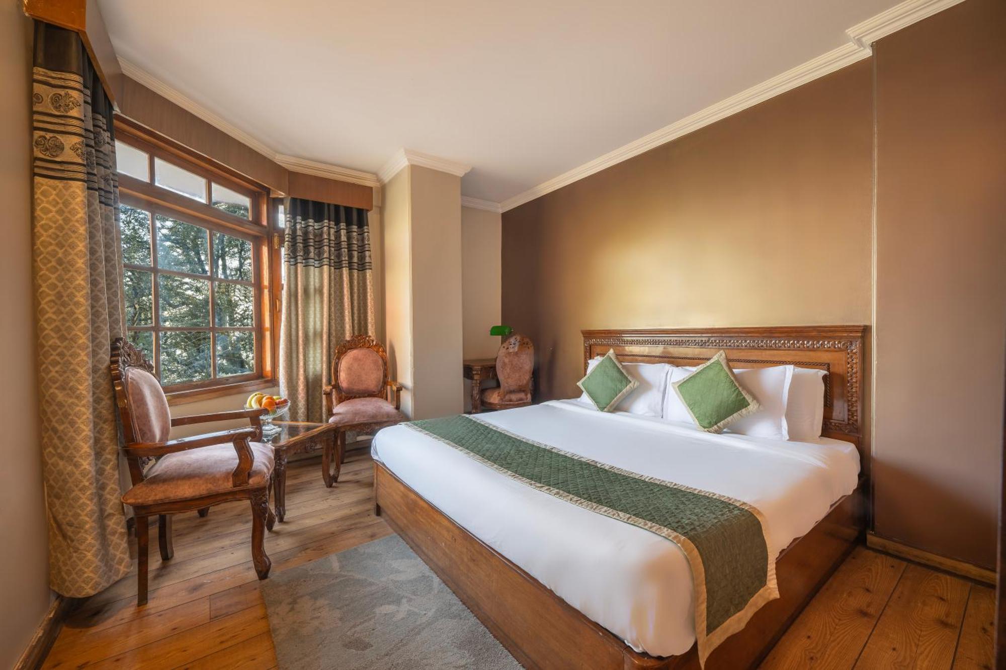 Wingait Inn - Hotel Near Mall Road Shimla Exteriör bild