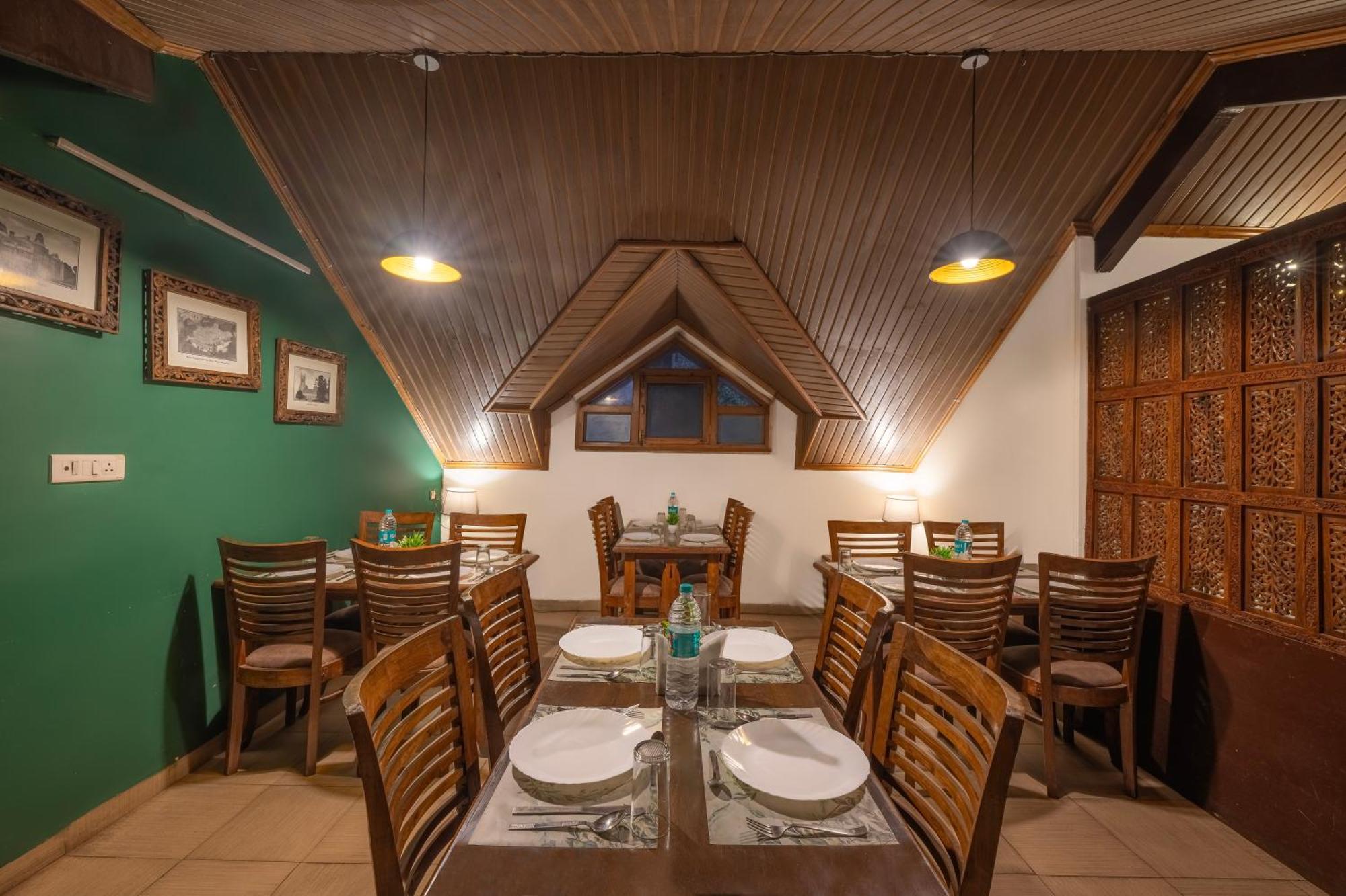 Wingait Inn - Hotel Near Mall Road Shimla Exteriör bild